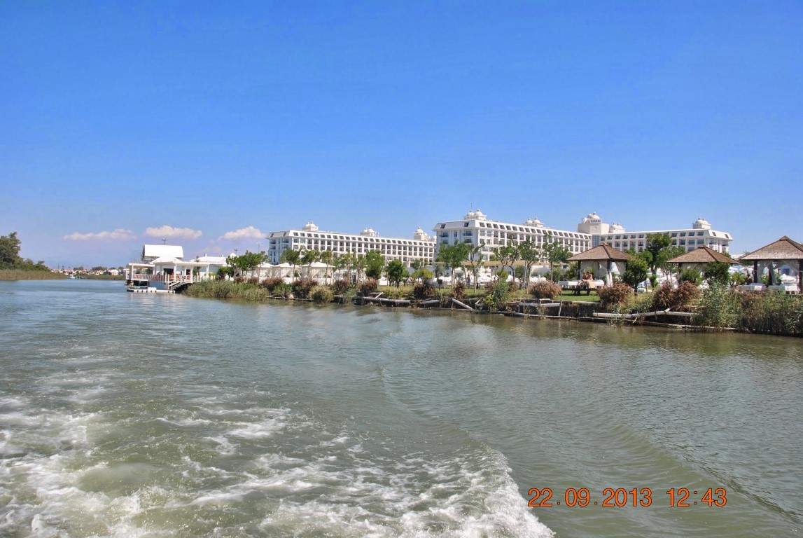 imagini hotel TITANIC BELEK